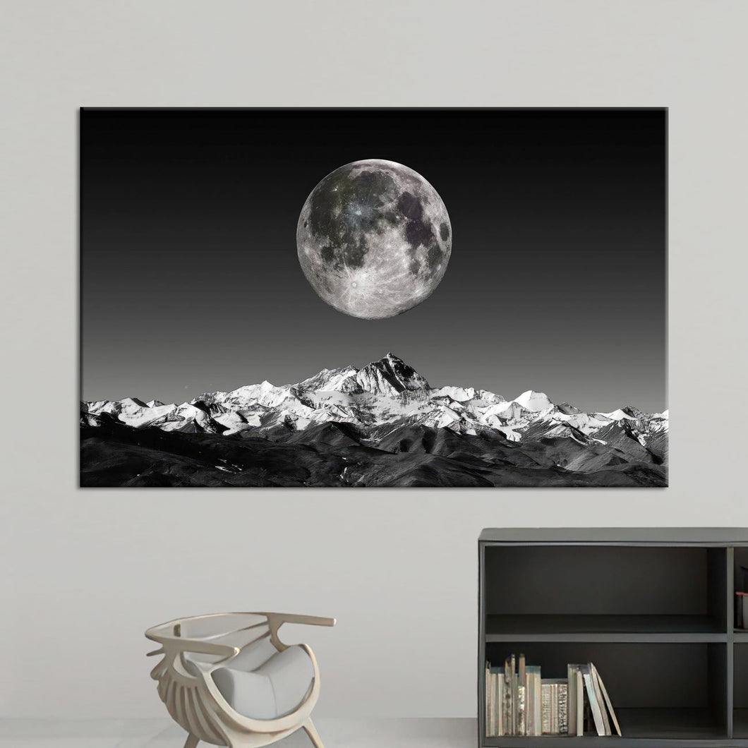 Под светлото на месечината