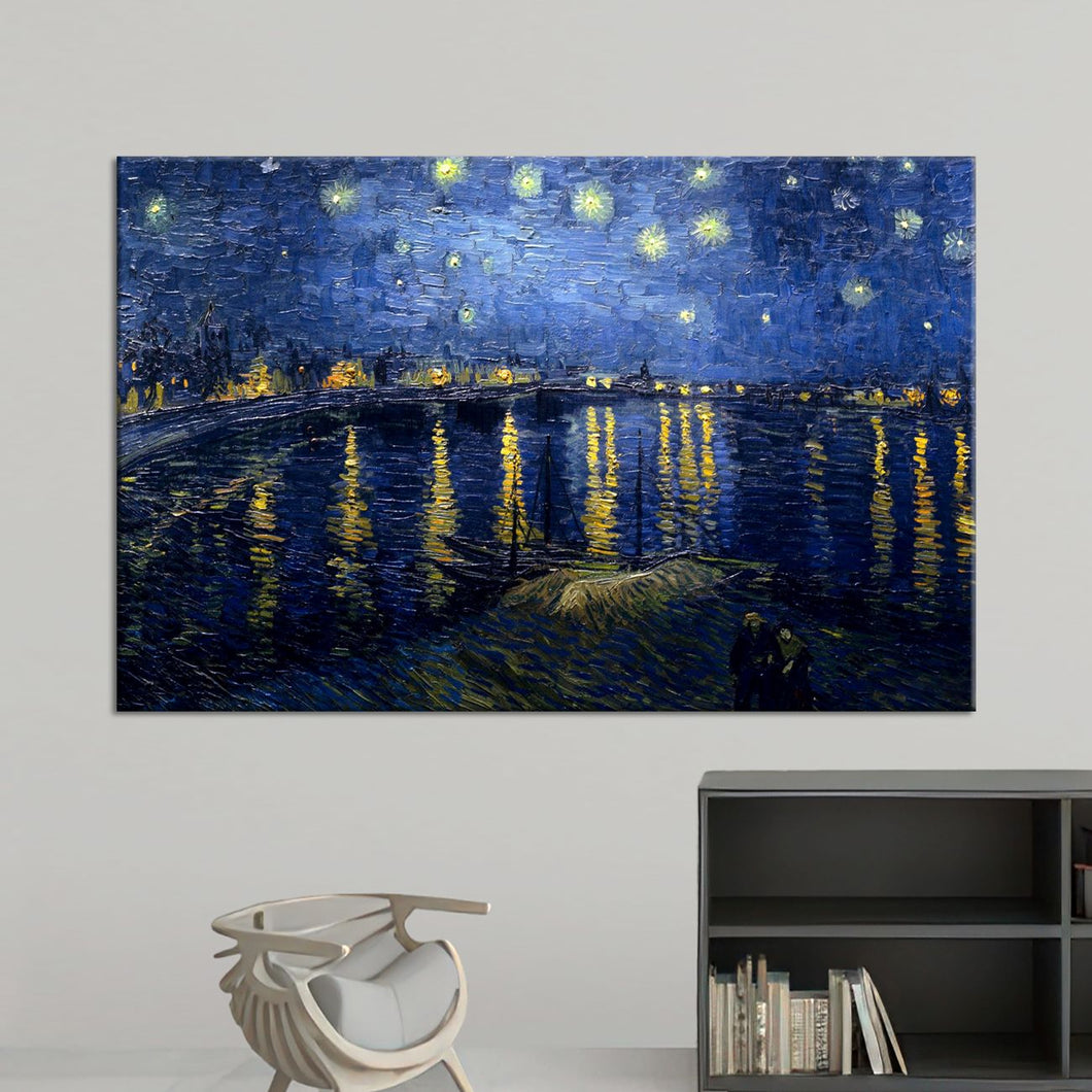 Ноќна магија над водата