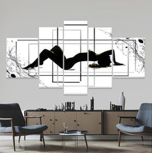 Вчитај ја сликата во галериски мод за гледање, Апстракција на женственоста