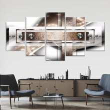 Вчитај ја сликата во галериски мод за гледање, Современа елеганција